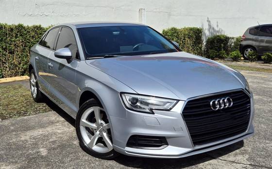 AUDI A3 1.4 TFSI SEDAN AMBIENTE 16V FLEX 4P TIPTRONIC